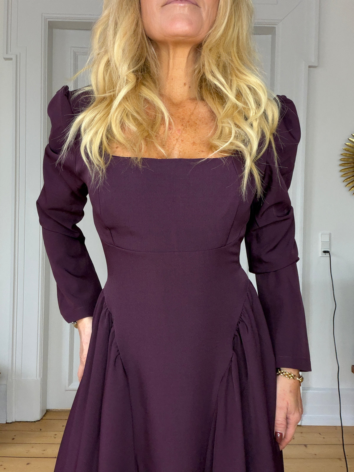 Trisha dress plum