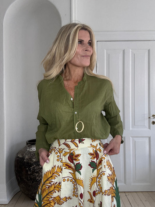Lea shirt green