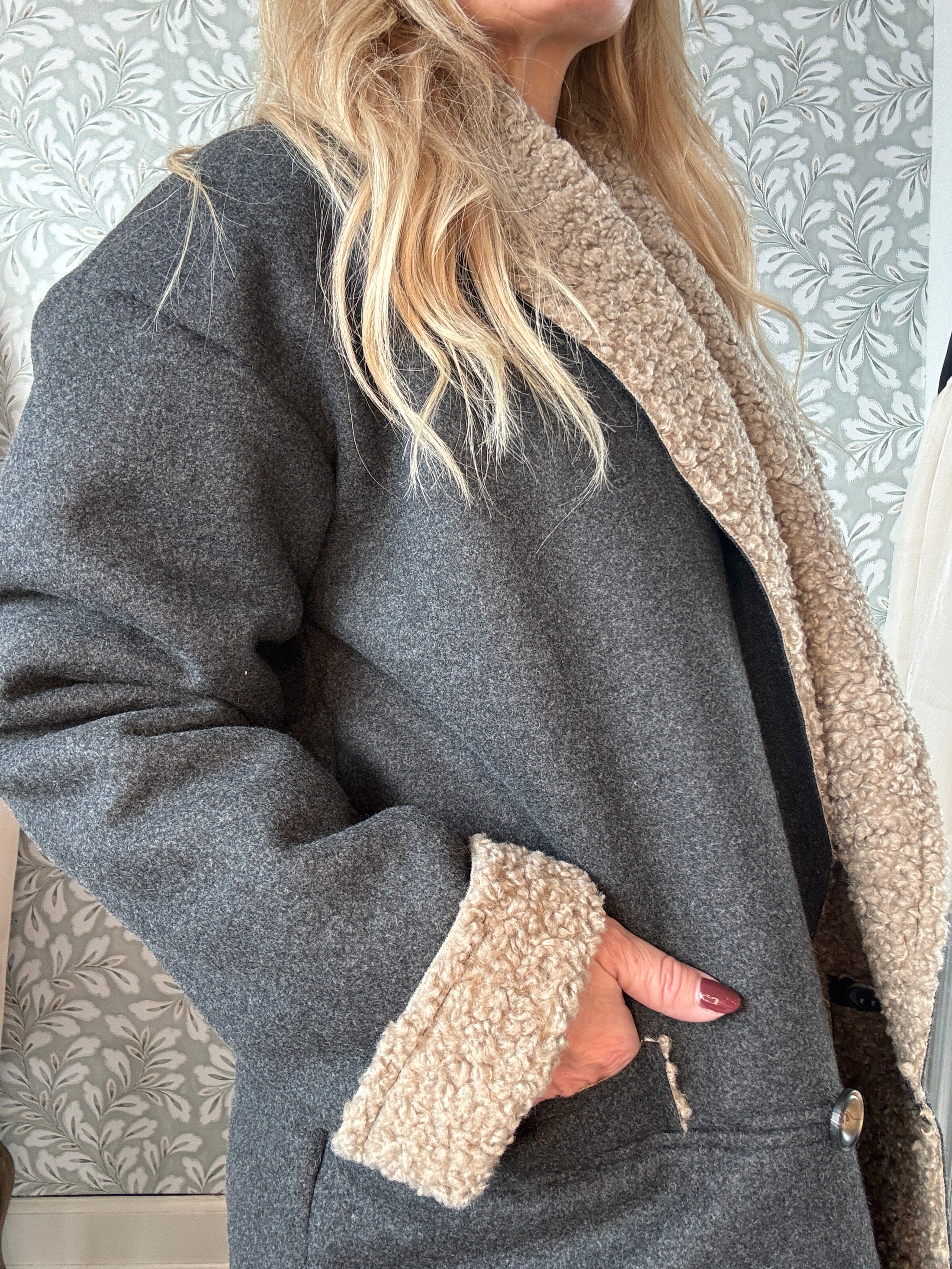 Jamilla coat Grey