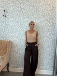 Load image into Gallery viewer, Zika pants chokolade
