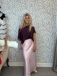 Load image into Gallery viewer, Liva Skirt Rose
