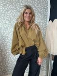 Load image into Gallery viewer, Boho Shirt Khaki
