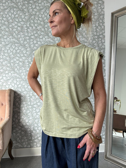 T-shirt12