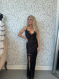Load image into Gallery viewer, Lace dress Black
