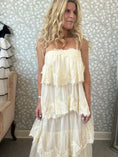 Load image into Gallery viewer, Zanzi dress Offwhite
