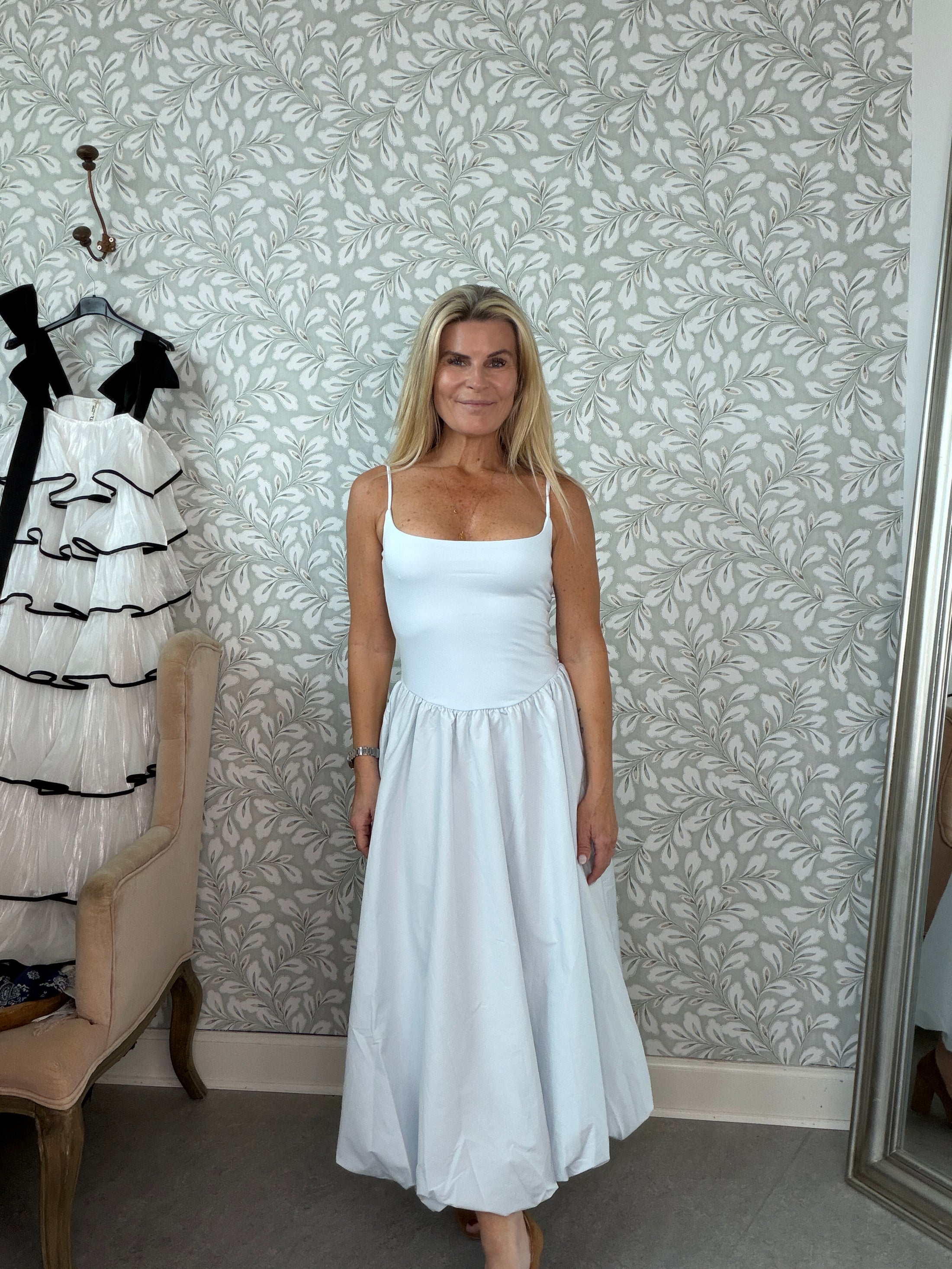 Balloon dress blue
