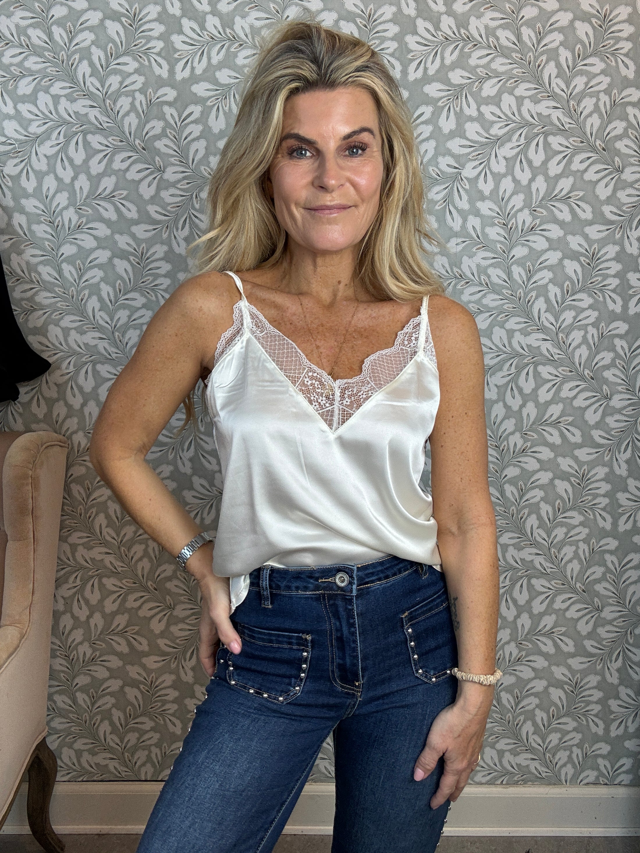 Lace White