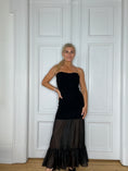 Load image into Gallery viewer, Jilly dress Black
