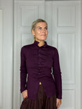 Load image into Gallery viewer, Liddi cardigan plum
