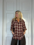 Load image into Gallery viewer, Sari Shirt bordeaux
