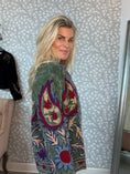 Load image into Gallery viewer, Unika velourcoat green

