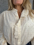 Load image into Gallery viewer, Dot Shirt vintage White
