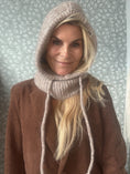 Load image into Gallery viewer, Balaclava beige
