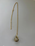 Load image into Gallery viewer, Swan Necklace
