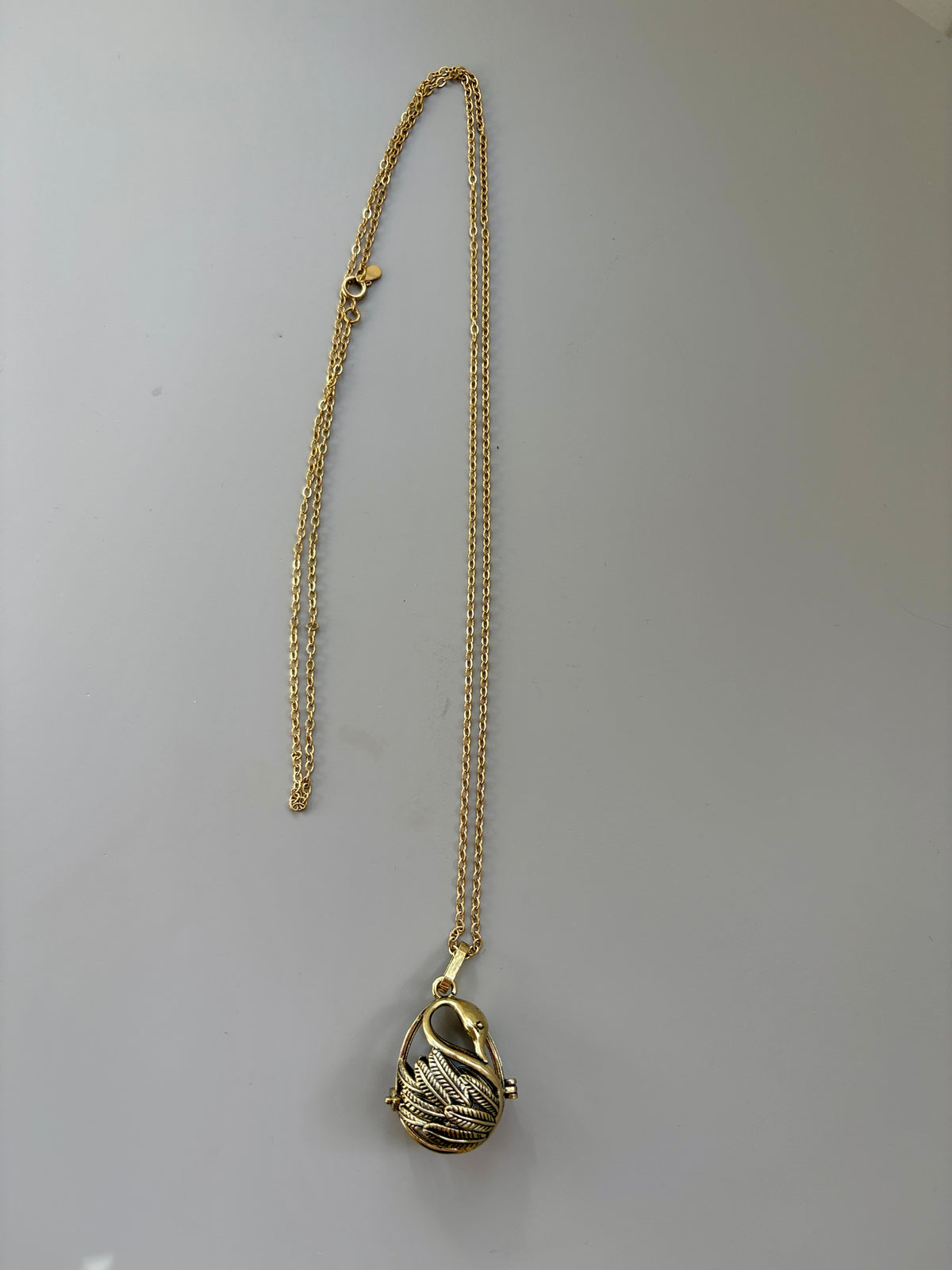 Swan Necklace