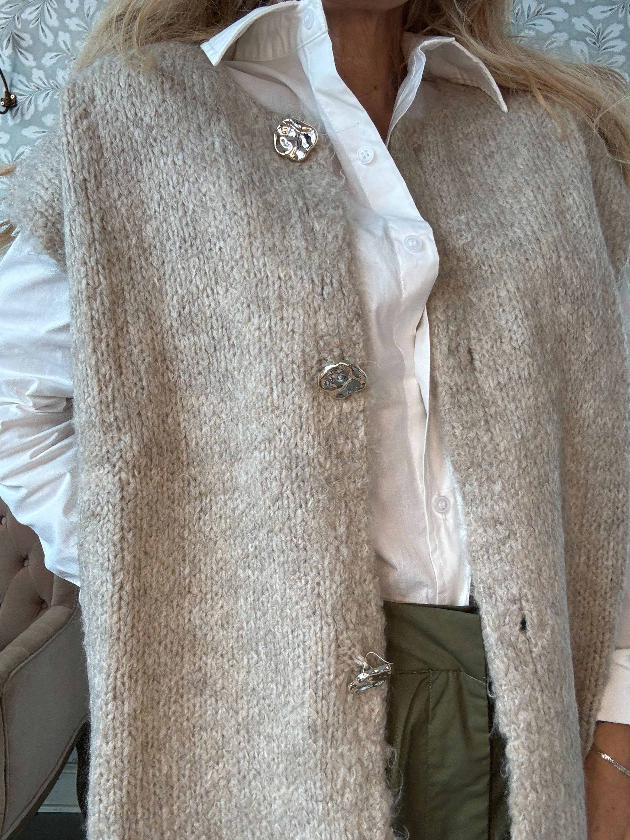 Era Vest Beige