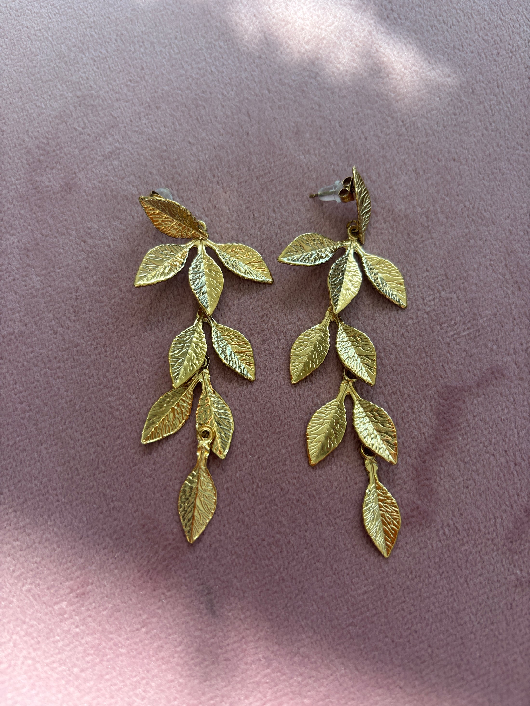 Leaf earrings