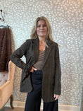 Load image into Gallery viewer, Tweed blazer Brown

