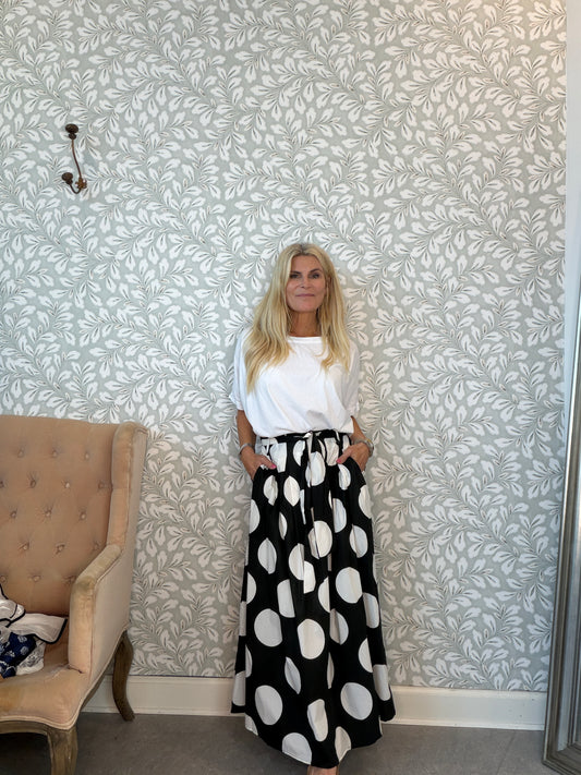 Clara Skirt Black