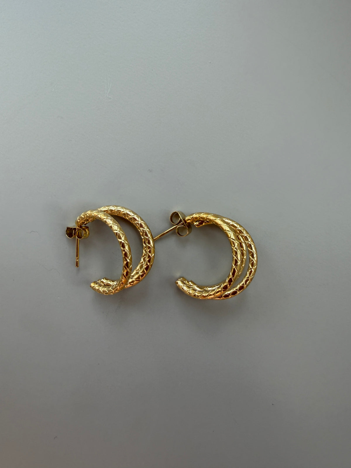 Lila earrings