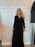 Load image into Gallery viewer, Black maxidress
