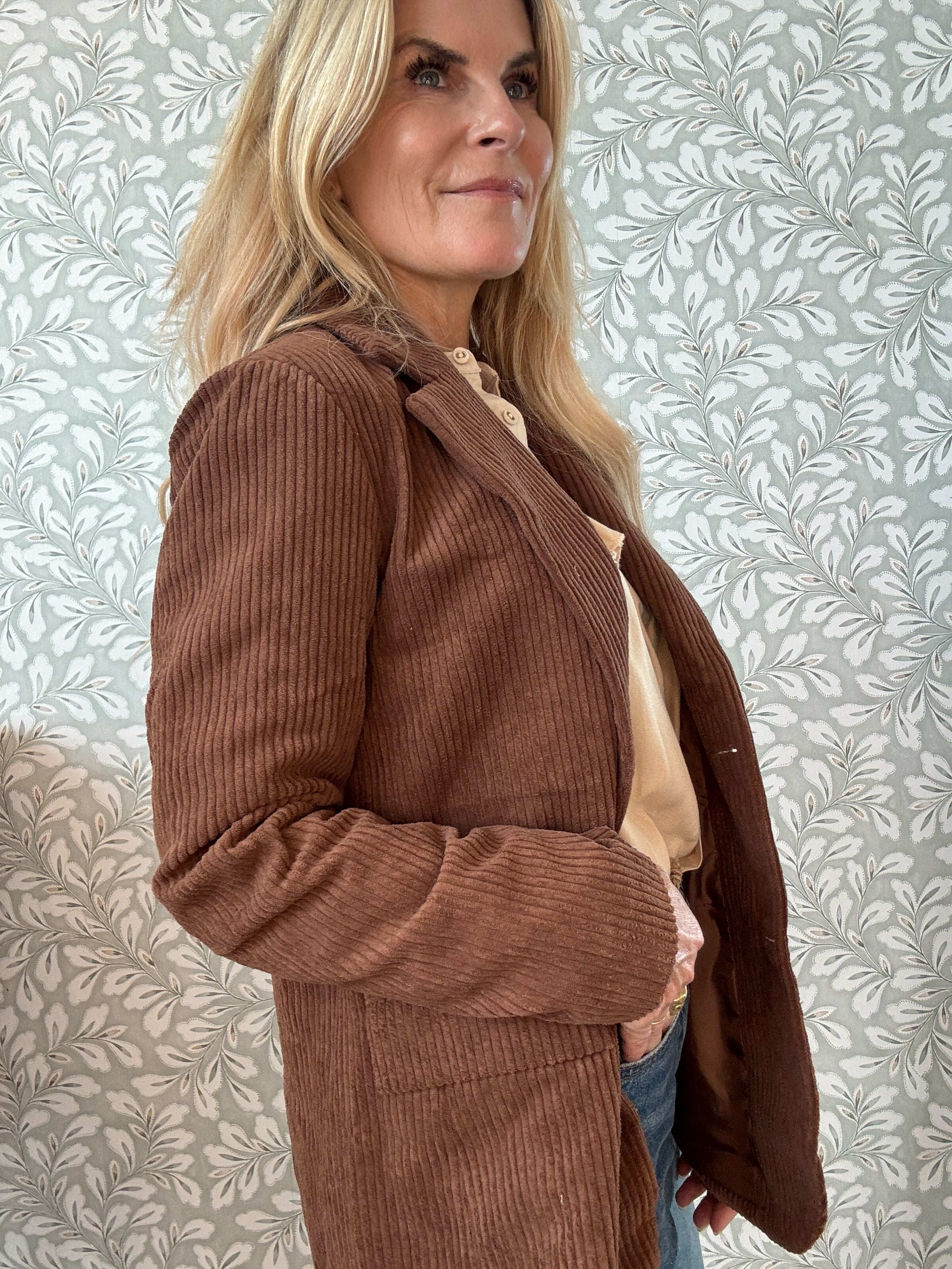 Velvet Jacket Brown