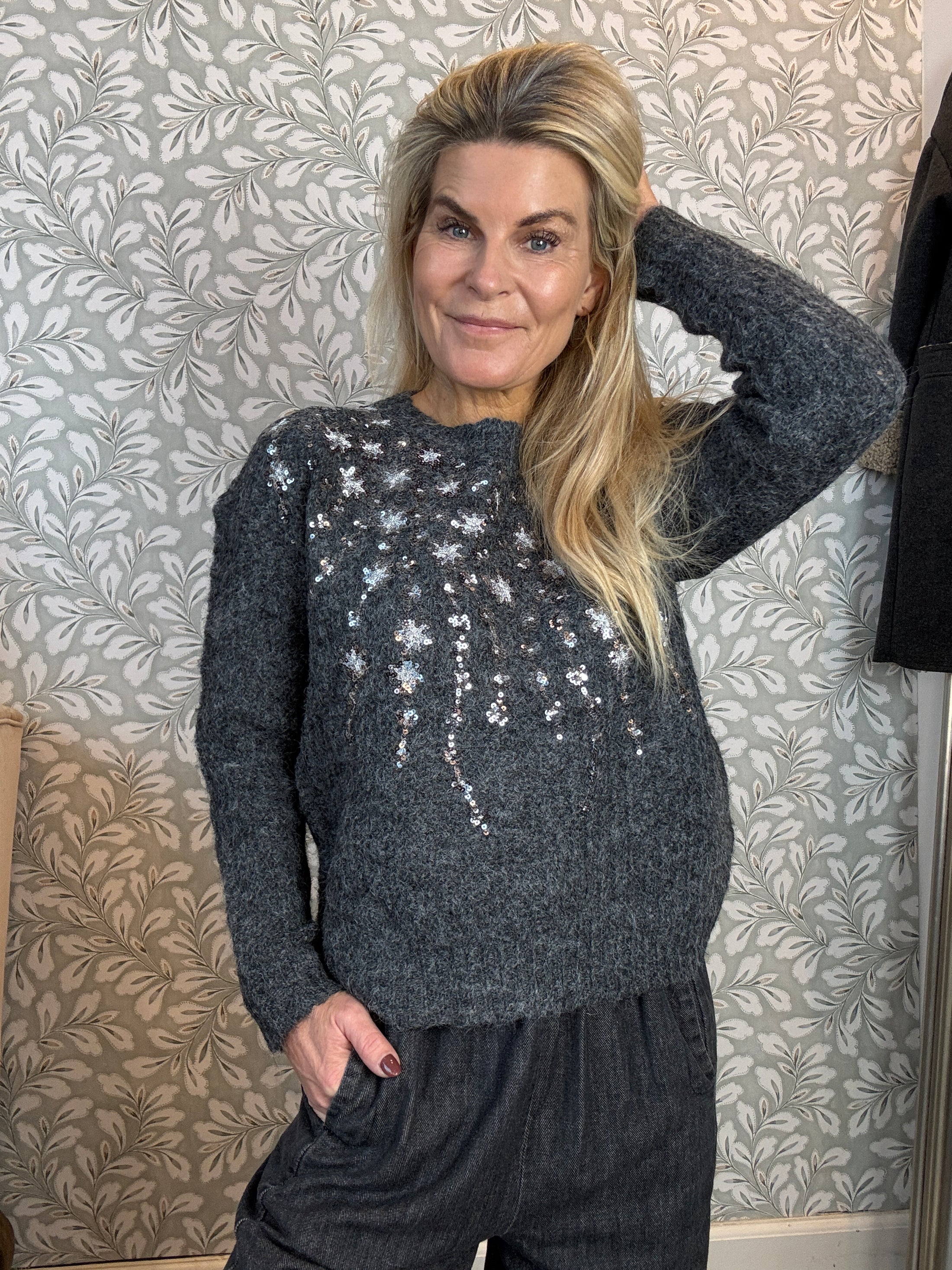 Sequins pullover Grey
