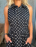 Load image into Gallery viewer, Darling dress Black
