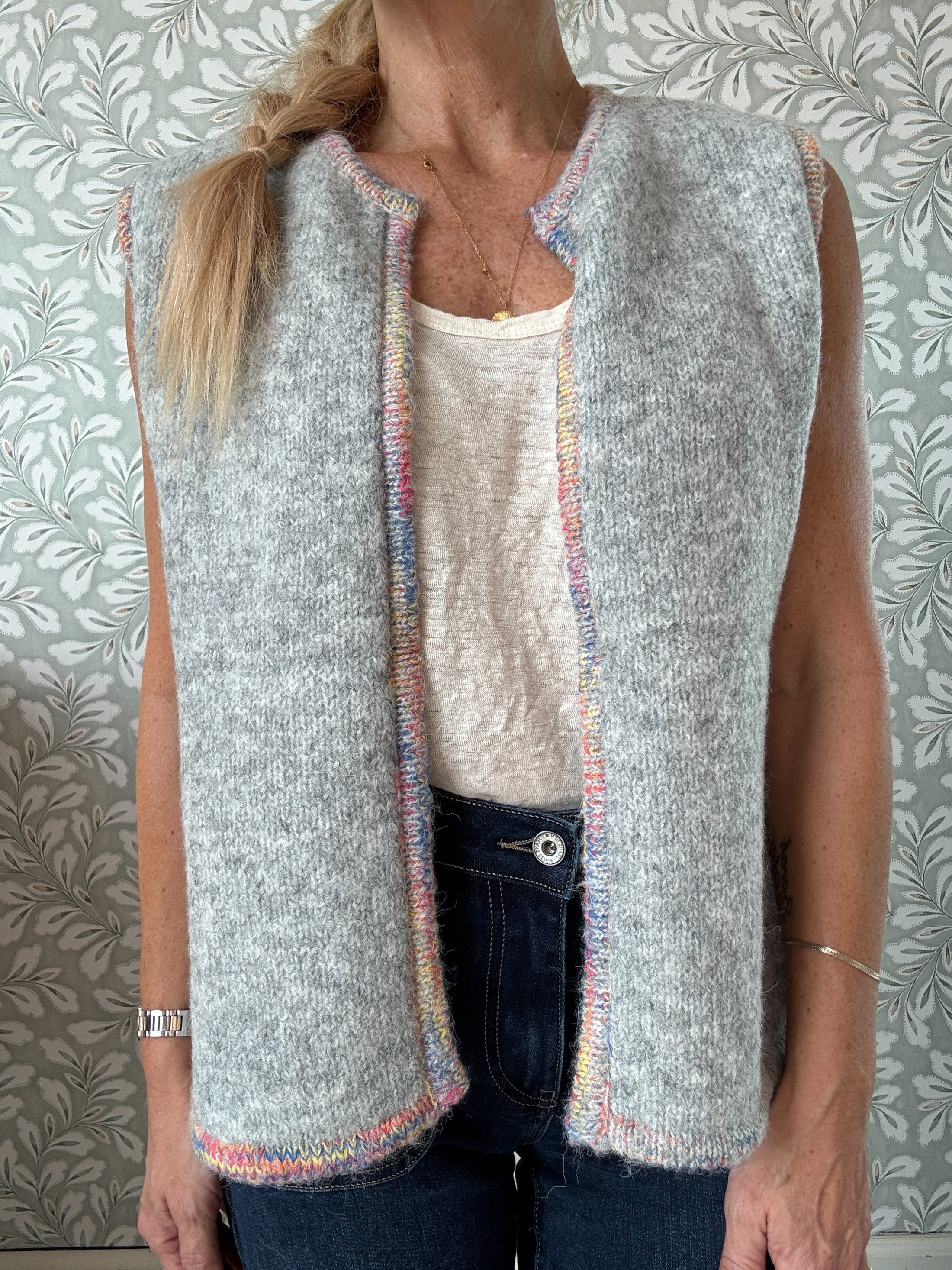 Knit Vest Grey