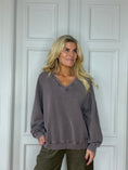 Load image into Gallery viewer, Tyra sweat Dusty purple
