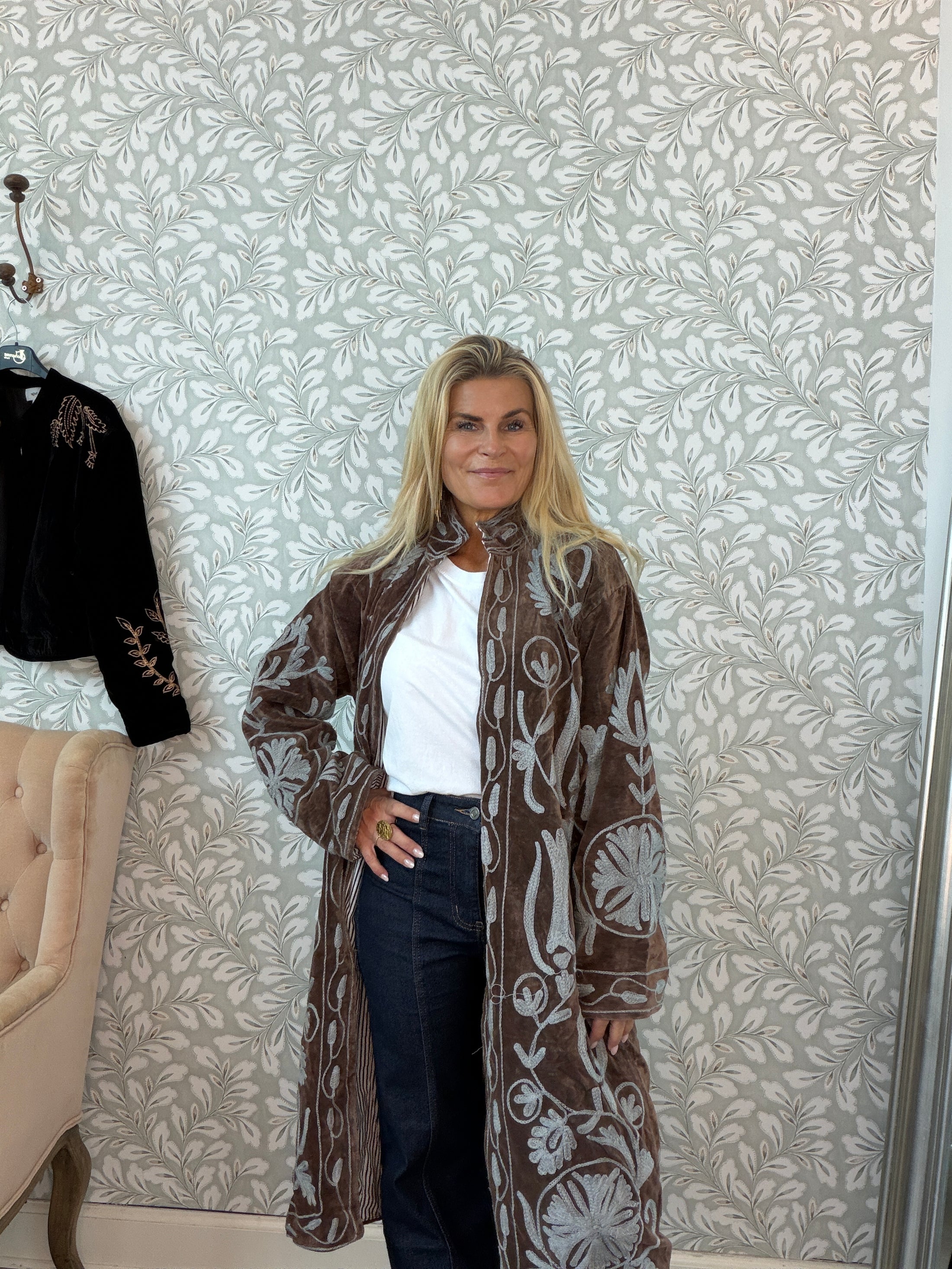 Unika Velour coat Long