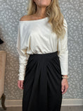 Load image into Gallery viewer, Tulip Skirt Black
