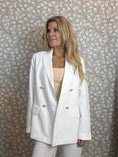 Load image into Gallery viewer, Kiki blazer White
