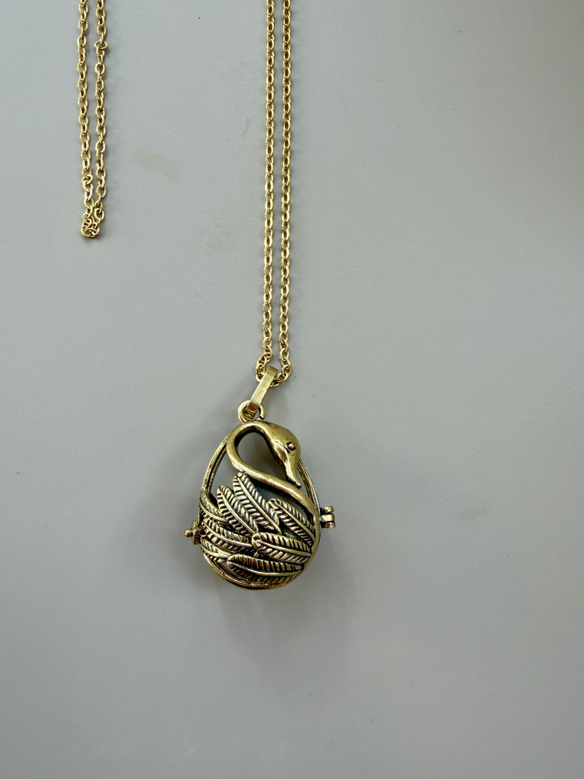 Swan Necklace