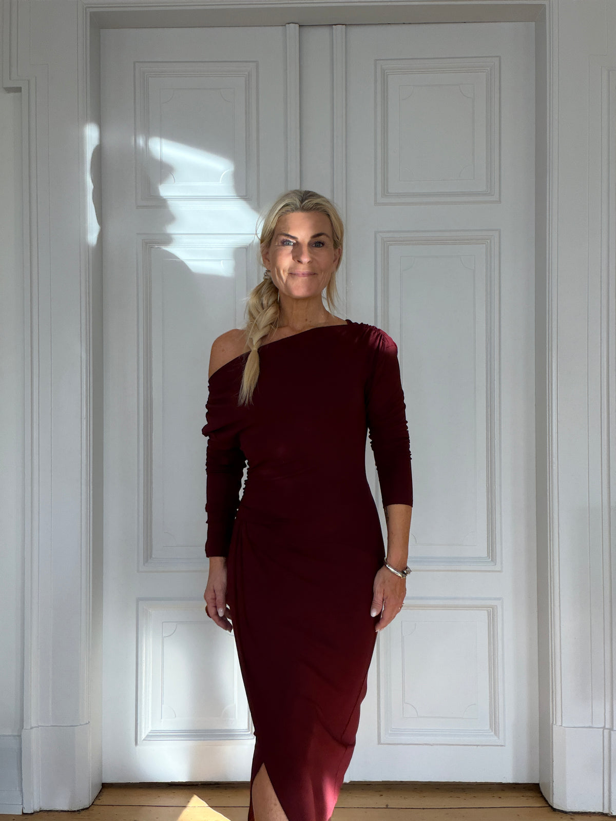 Loriane dress plum