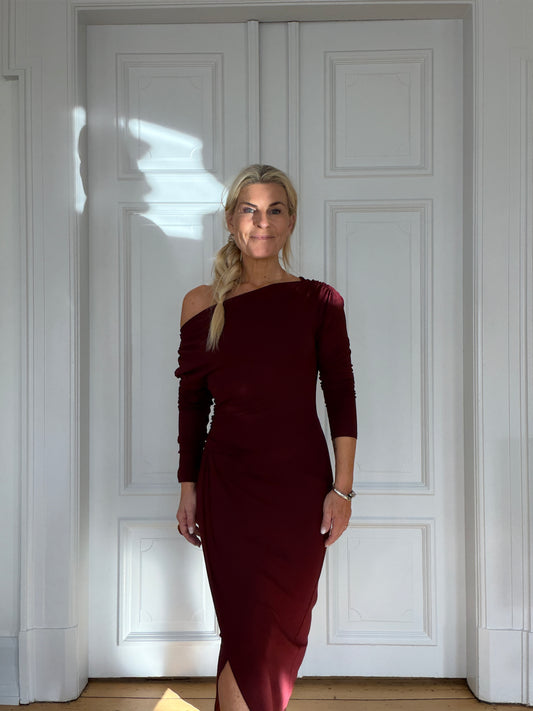 Loriane dress plum