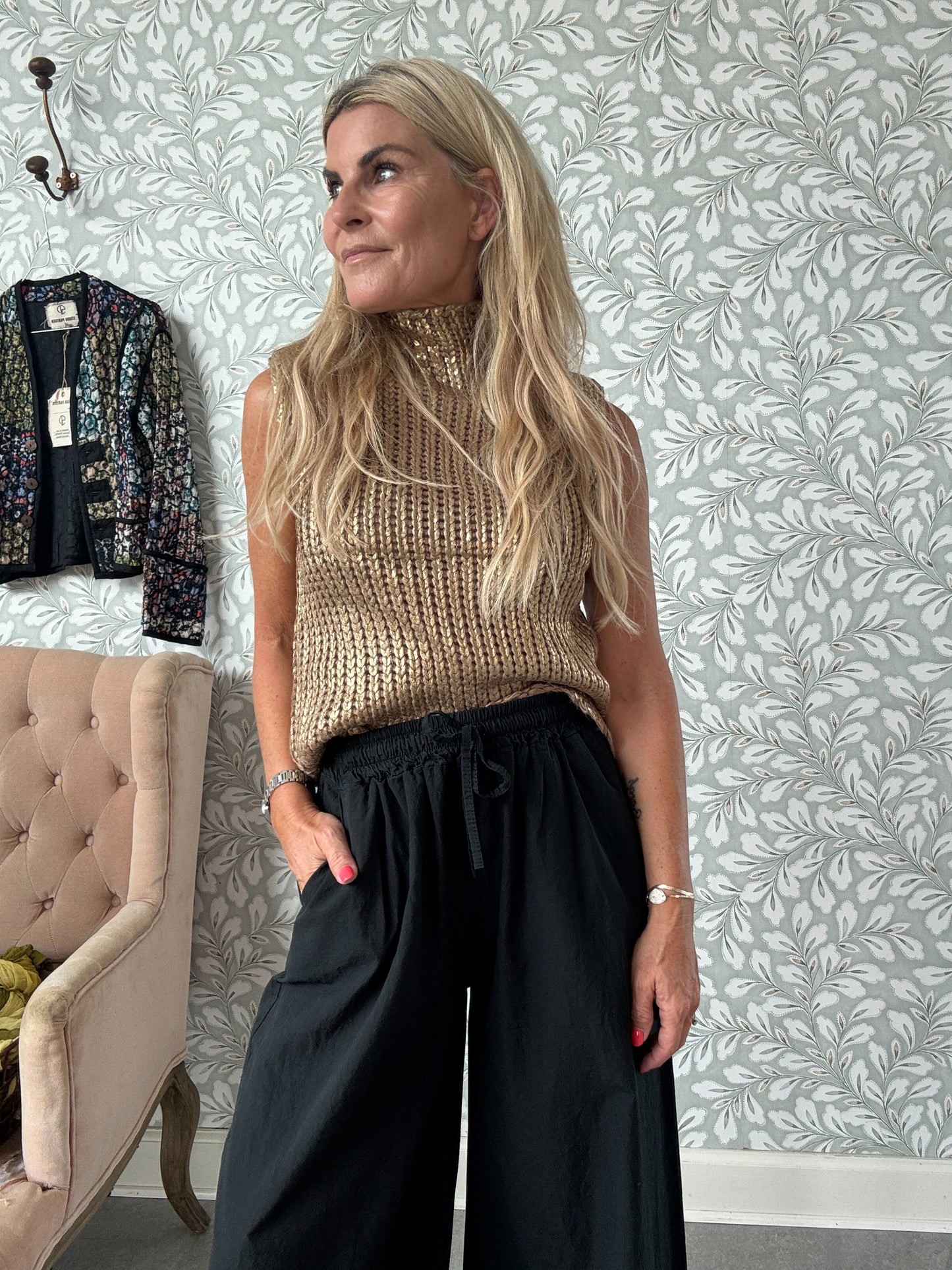 Gold top