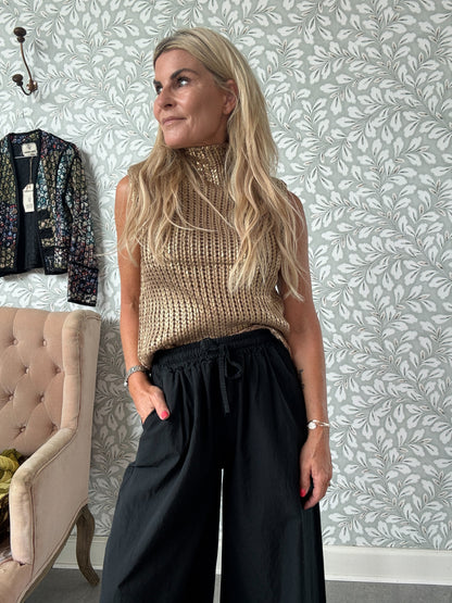 Gold top