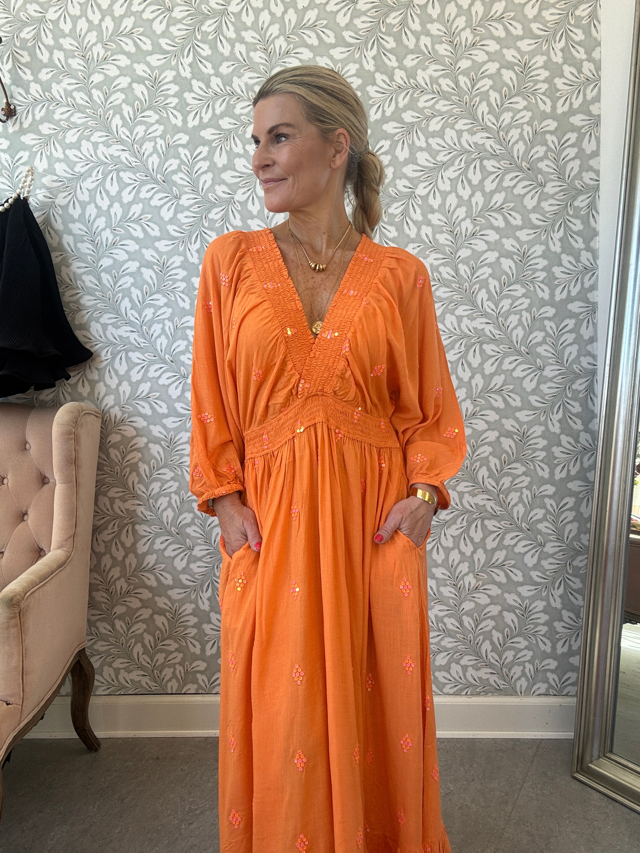 Sura dress