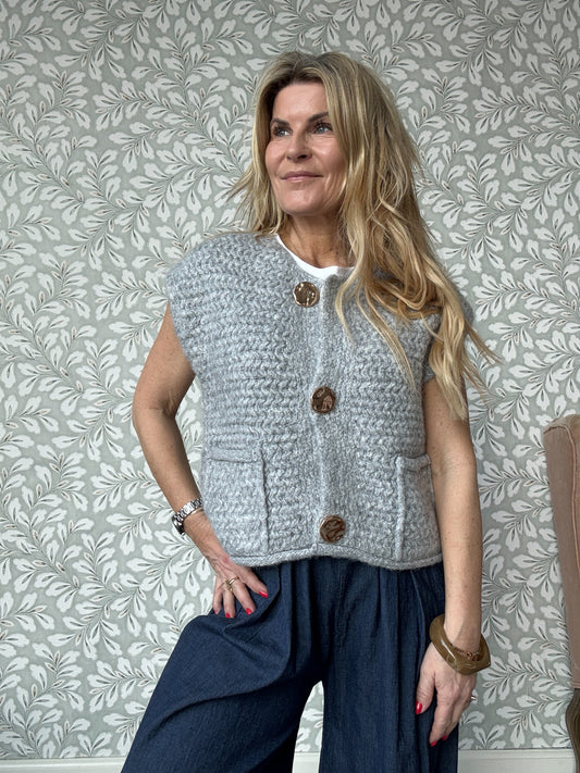Vest5